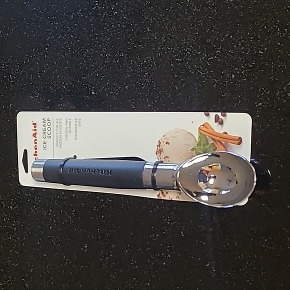 KitchenAid Ice Cream Scoop - Picture 1 of 4